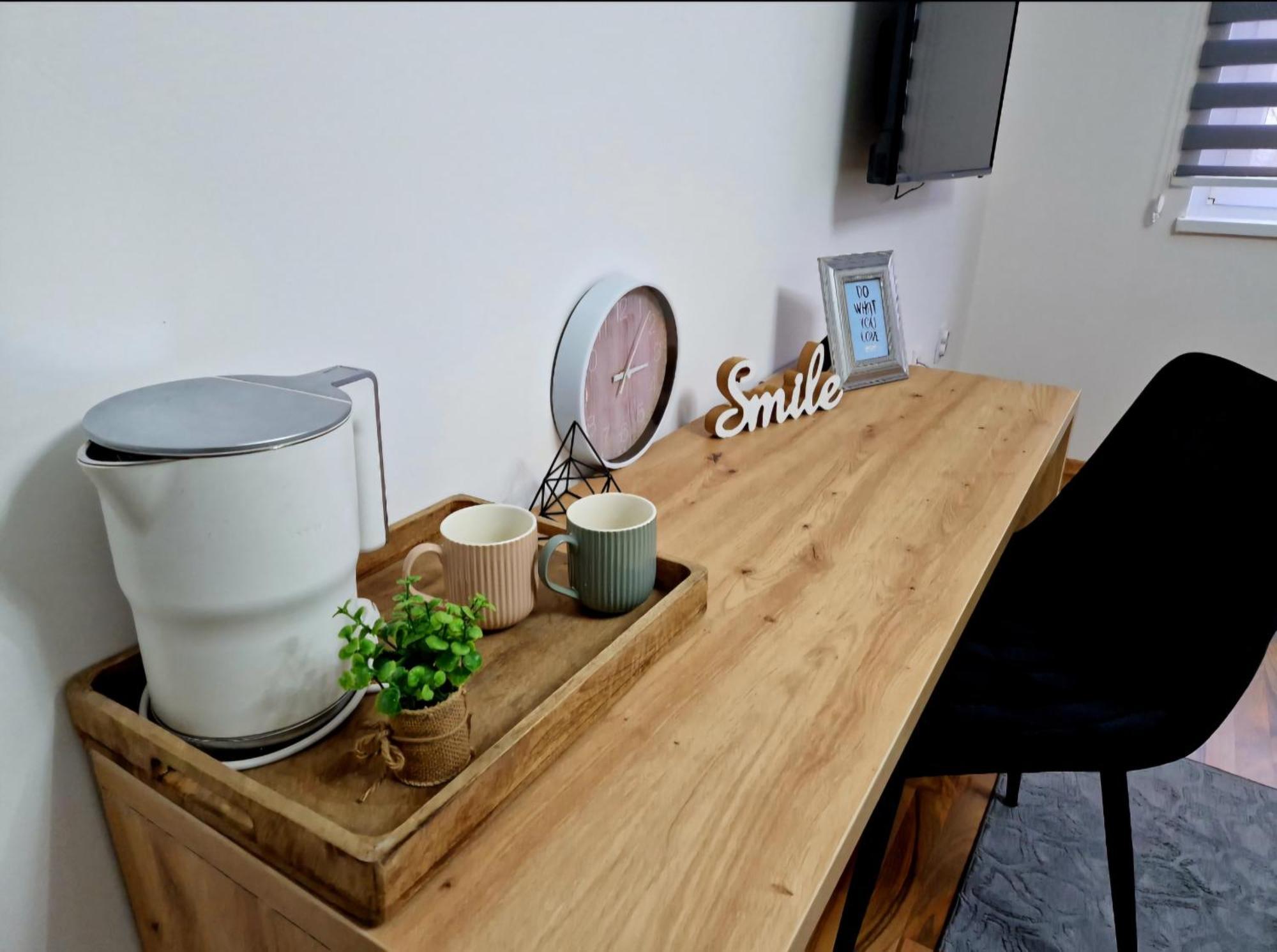 Infinity Apartment & Free Wifi & Free Parking Сараево Екстериор снимка